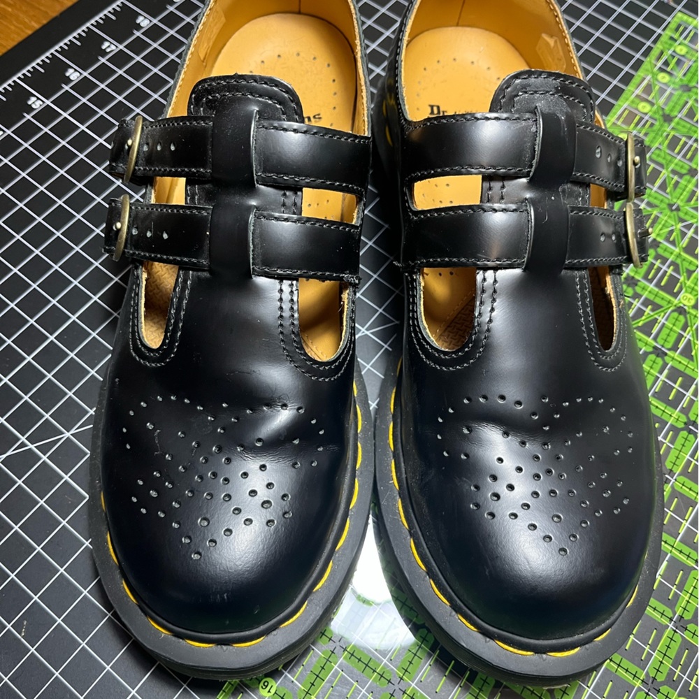 Dr.Martens Mary Jane shoe